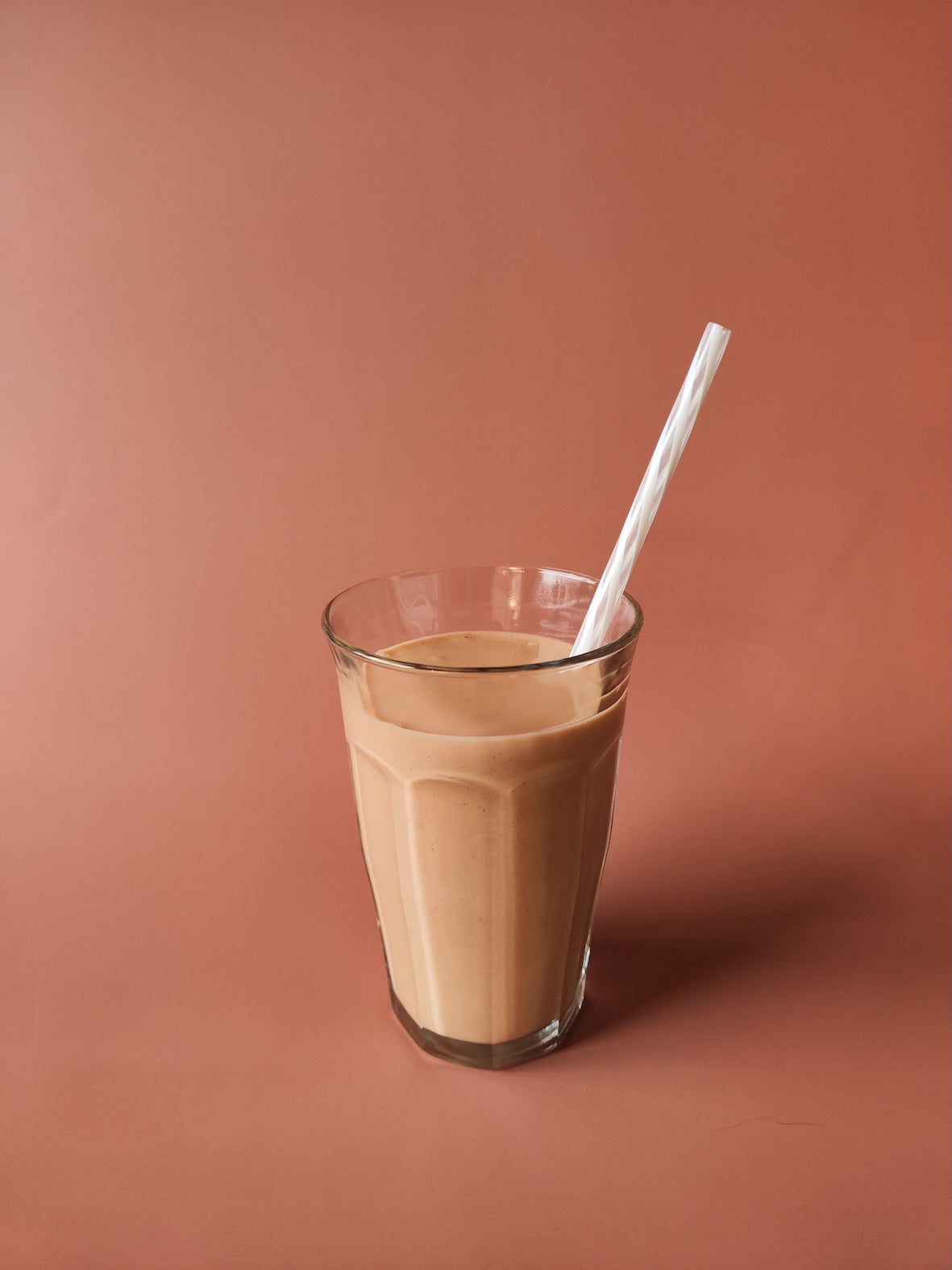 Zoete aardappel smoothie met kaneel en vanille maaltijdshakepoeder